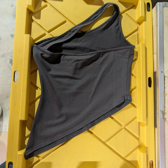 White Fox Gray One-Shoulder Top - Picture 4 of 4